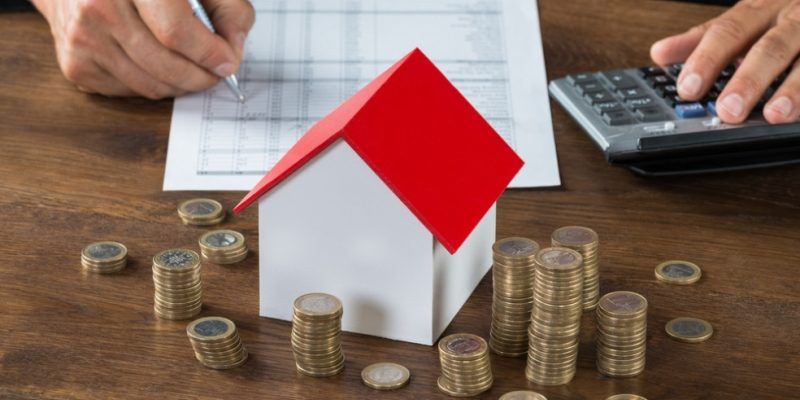 ¿Quién debe hacerse cargo del pago de las reparaciones en una vivienda alquilada?