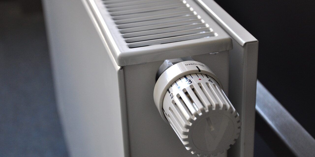 radiator-250558_1280 Radiador estropeado y seguro de hogar, ¿qué está cubierto?